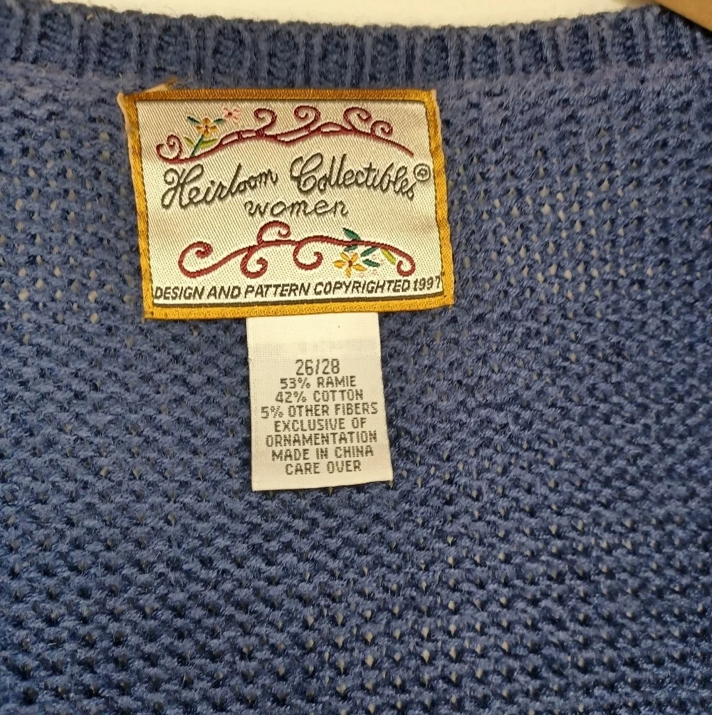 Heirloom Collectibles embrace holiday